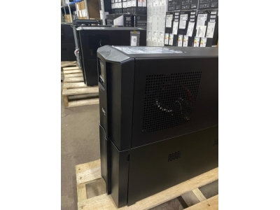 APC Smart-UPS 3000VA LCD 230V SmartConnect
